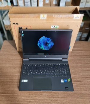 Laptop HP Victus 15 fa0115TX 7C0X1PA - Intel Core i5-12500H, 8GB RAM, SSD 512GB, Nvidia GeForce RTX 3050 4GB GDDR6, 15.6 inch