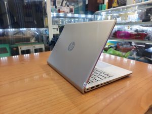 Laptop Laptop HP Pavilion 14-BF103TU 3CR61PA Core i5-8250U/Free Dos (14 inch)