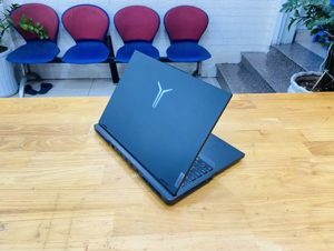 Laptop Lenovo Legion 5 Pro 2023 - AMD Ryzen 7 7745HX, 16GB RAM, SSD 1TB, Nvidia GeForce RTX 4060 8GB GDDR6, 16 inch