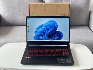 Laptop MSI Bravo 15 B5DD 276VN - AMD Ryzen R5-5600H, 8GB RAM, SSD 512GB, AMD Radeon RX 5500M 4GB GDDR6, 15.6 inch