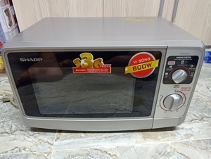 Lò vi sóng Sharp R-20A1 (R20A1SVN) - Lò cơ, 22 lít, 800W