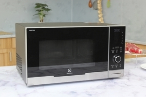 Lò vi sóng Electrolux EMS3087X - Điện tử, 900W, 30 lít