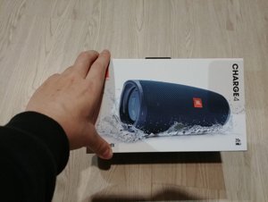 Loa bluetooth JBL Charge 4