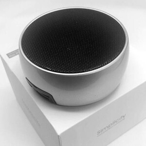 Loa bluetooth vỏ nhôm AKUS BS01