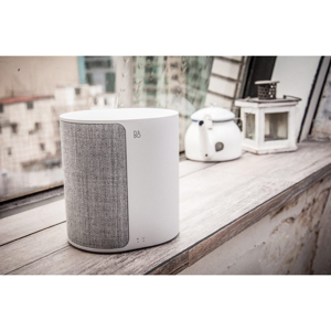 Loa B&O Beoplay M3