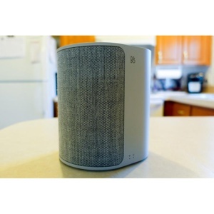 Loa B&O Beoplay M3
