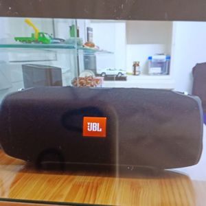 Loa di động JBL Xtreme