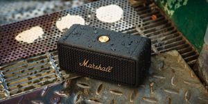 Loa Marshall Emberton