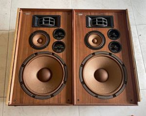 Loa Pioneer CS-E700