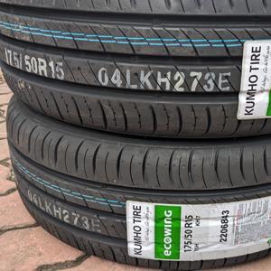 Lốp Kumho 175/50R15 KH27