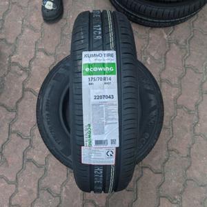 Lốp Kumho 175/70R14 KH27