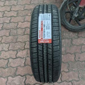 Lốp vỏ xe ô tô Maxxis 235/70R16 HT760