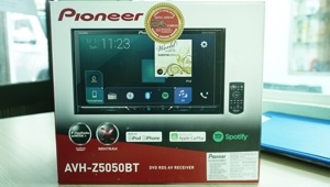 Màn hình DVD Pioneer AVH-Z5050BT