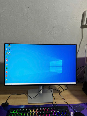 Màn hình máy tính Dell Ultrasharp U2422HE - 23.8 inch