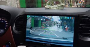 Màn hình ô tô thông minh Gotech cho xe Hyundai Grand i10