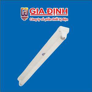 Máng đèn kiểu batten Paragon PLT5A8