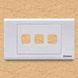 Mặt 3 mô đun Sino S18C3X