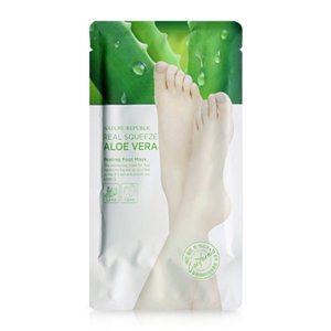 Mặt nạ chân Nature Republic Real Squeeze Aloe Vera Peeling Foot Mask