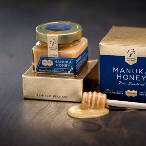 Mật ong Manuka New Zealand 950+ lọ 250g