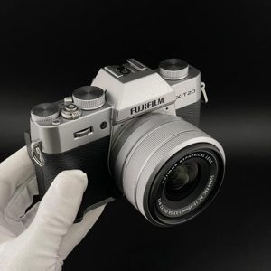 Máy ảnh Fujifilm X-T20 Kit XC15-45mm f3.5-5.6 OIS