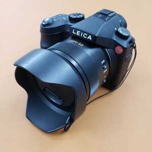 Máy ảnh Leica V-Lux Typ 114