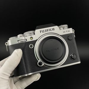 Máy ảnh Mirror Less Fujifilm X-T4 Body