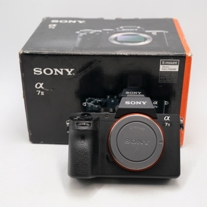 Máy ảnh Sony A7 Mark II Body