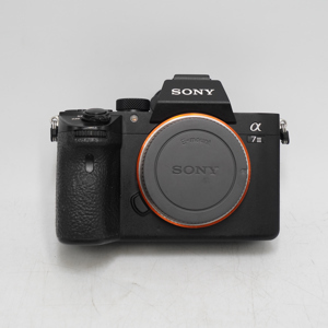 Máy ảnh Sony Alpha Full Frame ILCE-7M3