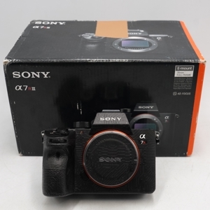 Máy ảnh Sony Alpha Full Frame ILCE-7RM3