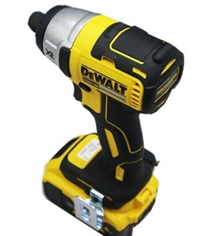 Máy bắt vít không than Dewalt DCF886M2