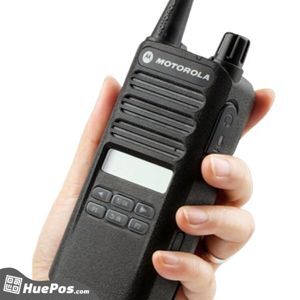 Máy bộ đàm cầm tay kỹ thuật số Motorola Xir C2620 UHF