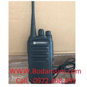 Máy bộ đàm Motorola CP-688