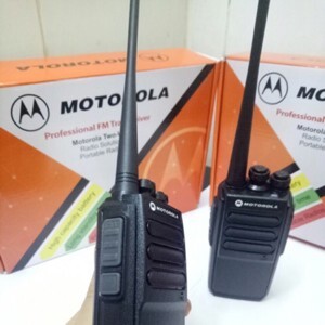 Máy bộ đàm Motorola CP820