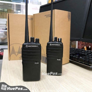 Máy bộ đàm Motorola VX-261