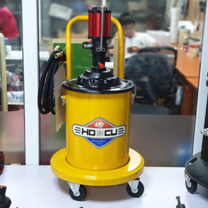 Máy bơm mỡ khí nén Kocu GZ-100 - 20 lít