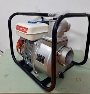 Máy bơm nước chạy xăng Honda XB 20WT