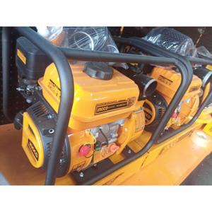 Máy bơm nước dùng xăng Ingco GWP302 - 7HP