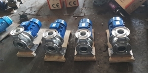 Máy bơm nước ly tâm trục ngang đầu inox Ebara 3M 50-200/15 20HP