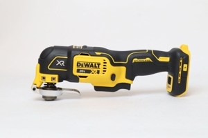 Máy cắt cầm tay Dewalt DCS356N