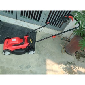 Máy cắt cỏ Yato YT-85208