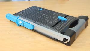 Máy cắt giấy DSB GT-3B