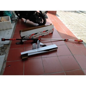 Máy cắt tỉa cành dùng pin Yato 18V YT-82836