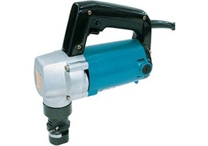 Máy cắt tôn Makita JN3200