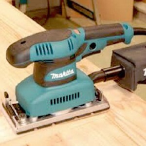 Máy chà nhám băng Makita 9910 (76mm)