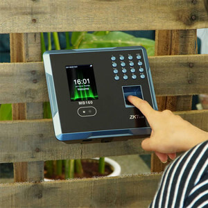 Máy chấm công nhận diện khuôn mặt ZKTeco MB160