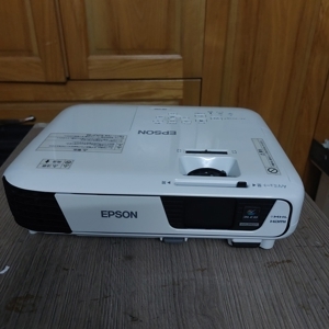 Máy chiếu Epson EB-U32, Full HD WUXGA (1920x1200)