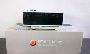 Máy chiếu Mini UC40 Plus