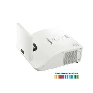 Máy chiếu Panasonic PT-CW330EA