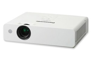 Máy chiếu Panasonic PT-LB360A