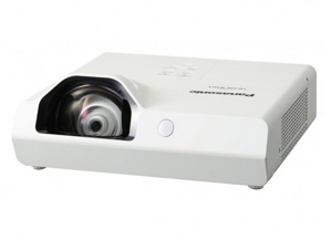 Máy chiếu Panasonic PT-TW370